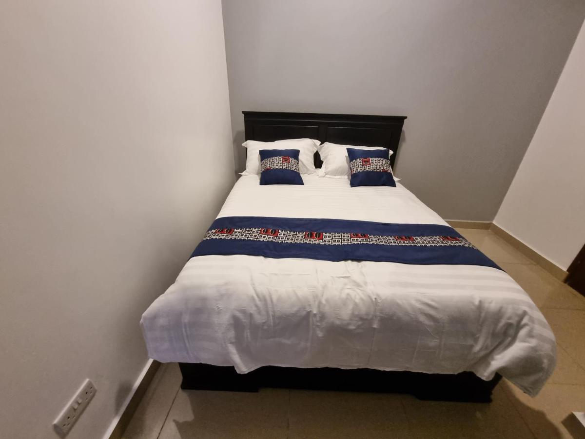 Eika Suites At Acacia Kampala Exterior photo
