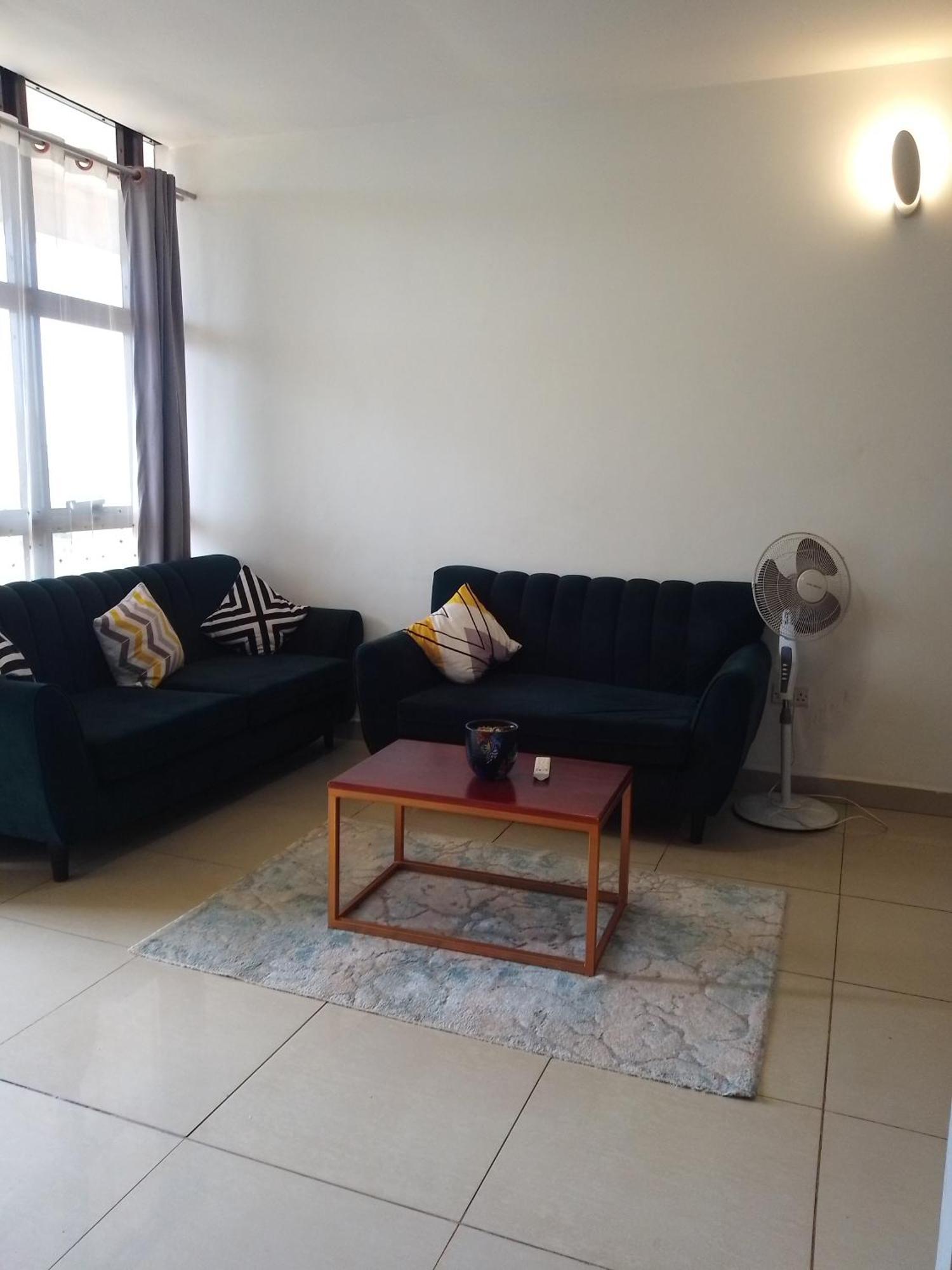 Eika Suites At Acacia Kampala Exterior photo